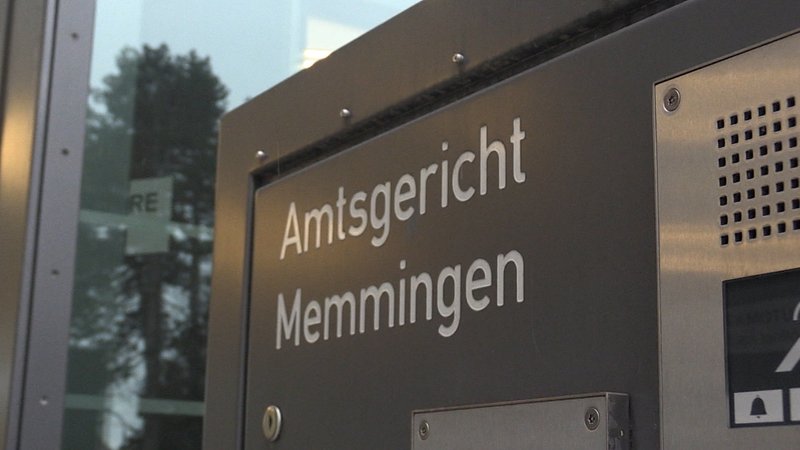 Klingelschild und Briefkasten des Amtsgerichts Memmingen