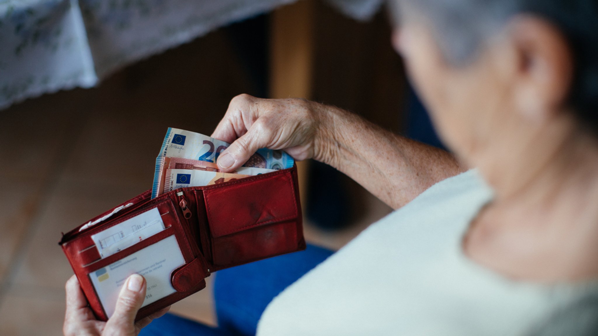 Rentner waren im letzten Jahr stärker von der Inflation betroffen als der bundesdeutsche Durchschnitt. (Symbolbild)