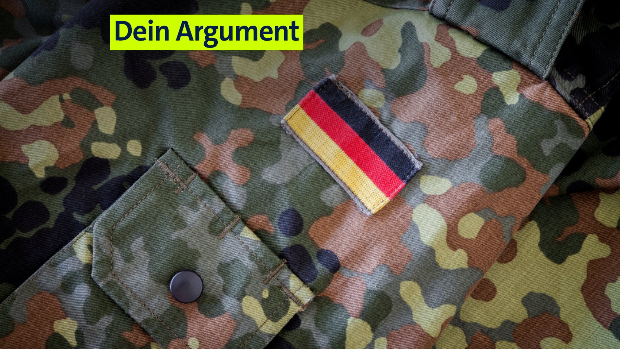Aufgenähte Deutschland Flagge auf dem Ärmel einer Uniformjacke.