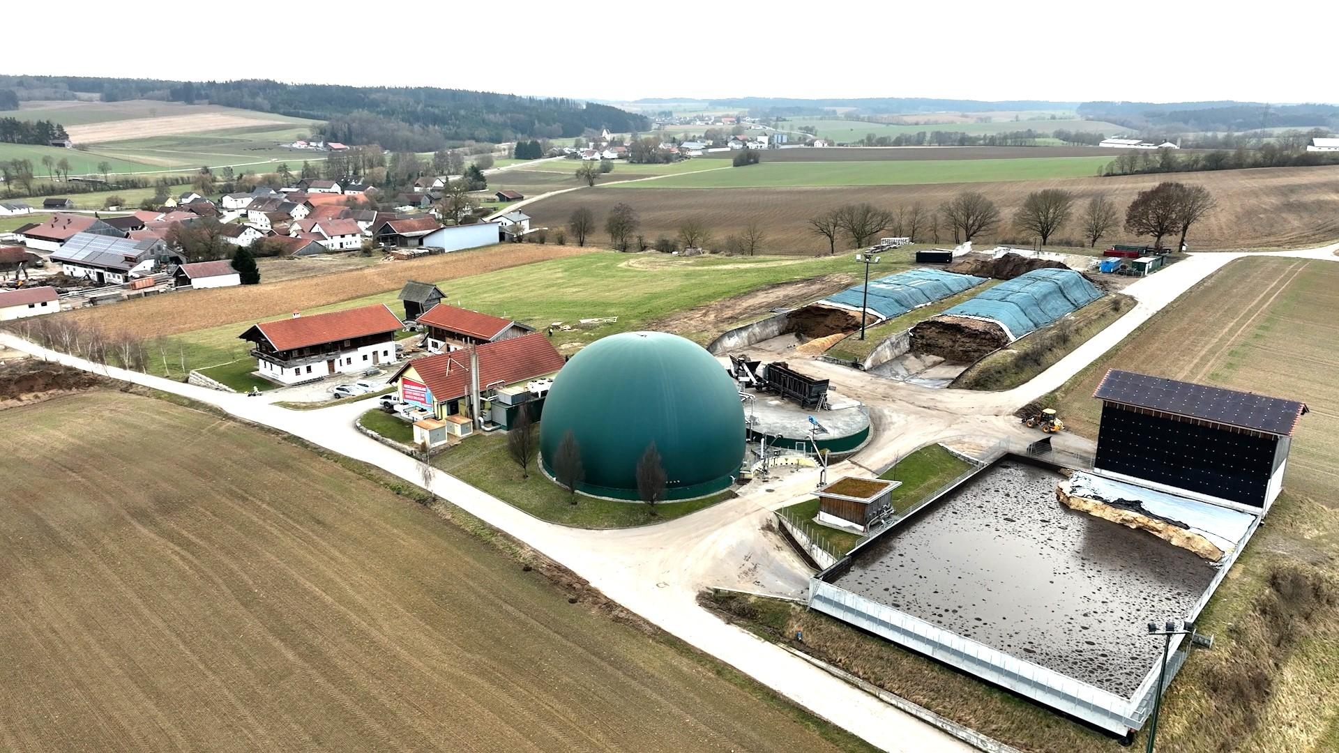 Die Biogasanlage von Markus Wagner in Neufahrn im Landkreis Landshut.