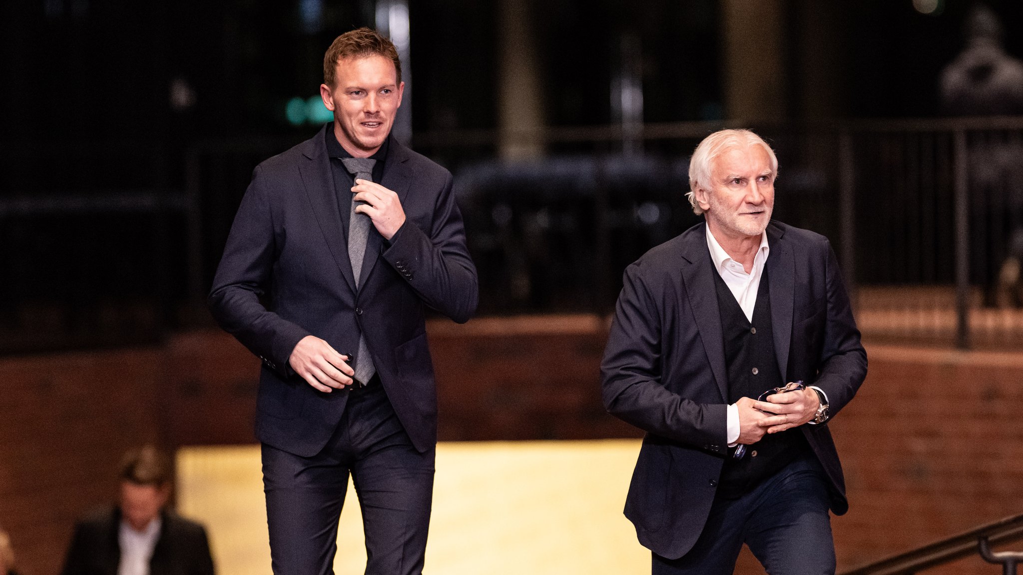 Rudi Völler (r) und Julian Nagelsmann