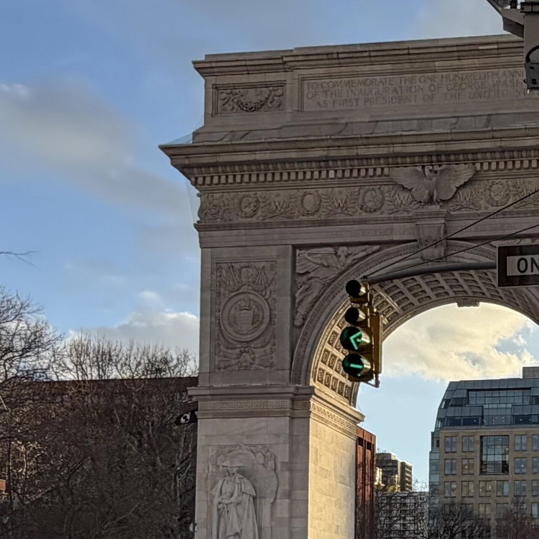 Wird er wohl ein Triumph, der „Arc de Trump“?