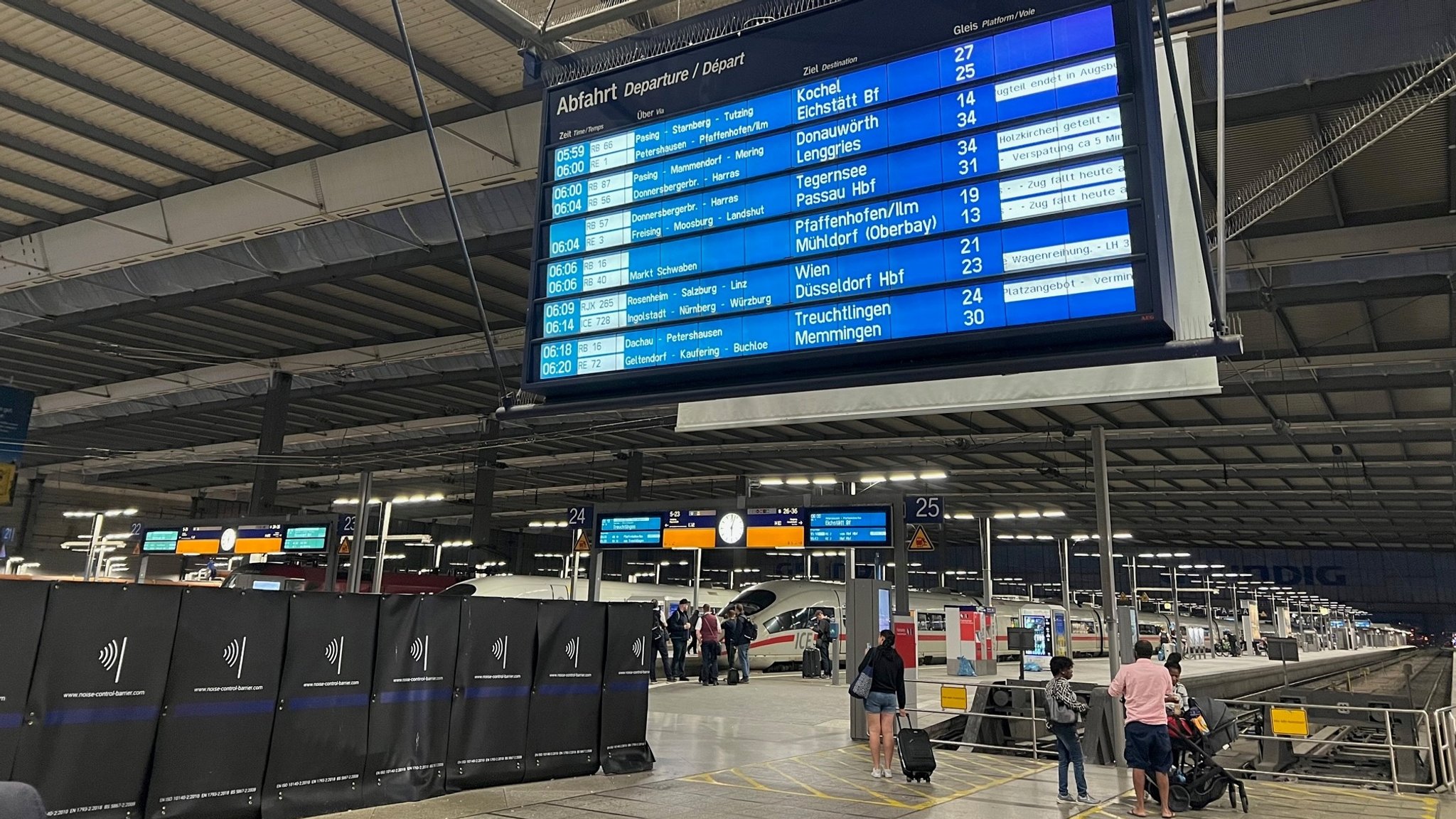 Die Lage am Freitagmorgen am Hauptbahnhof in München