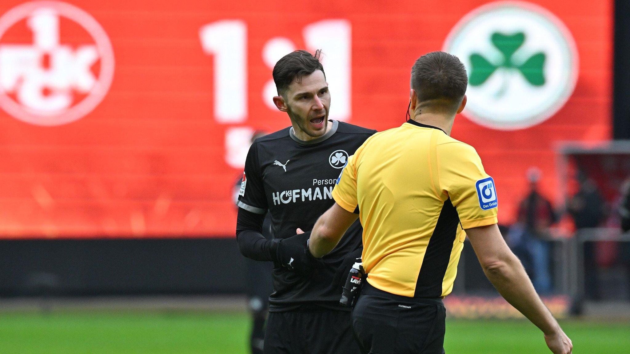 Ausgleich aberkannt: Fürther VAR-Ärger am Betzenberg
