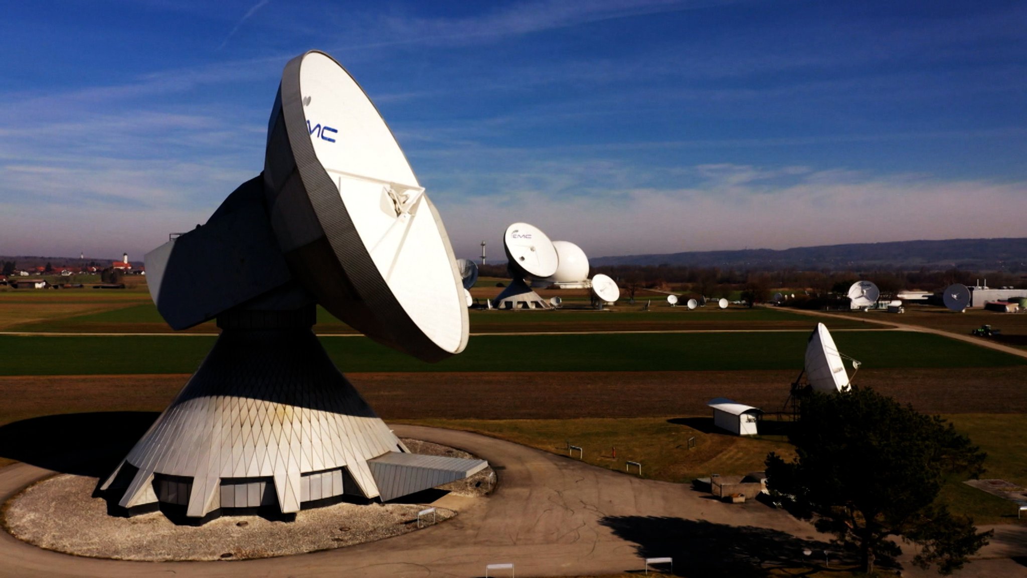 Das "Radom Raisting" ist die letzte noch erhaltene Großantennenanlage aus den Anfängen der Satellitenkommunikation.