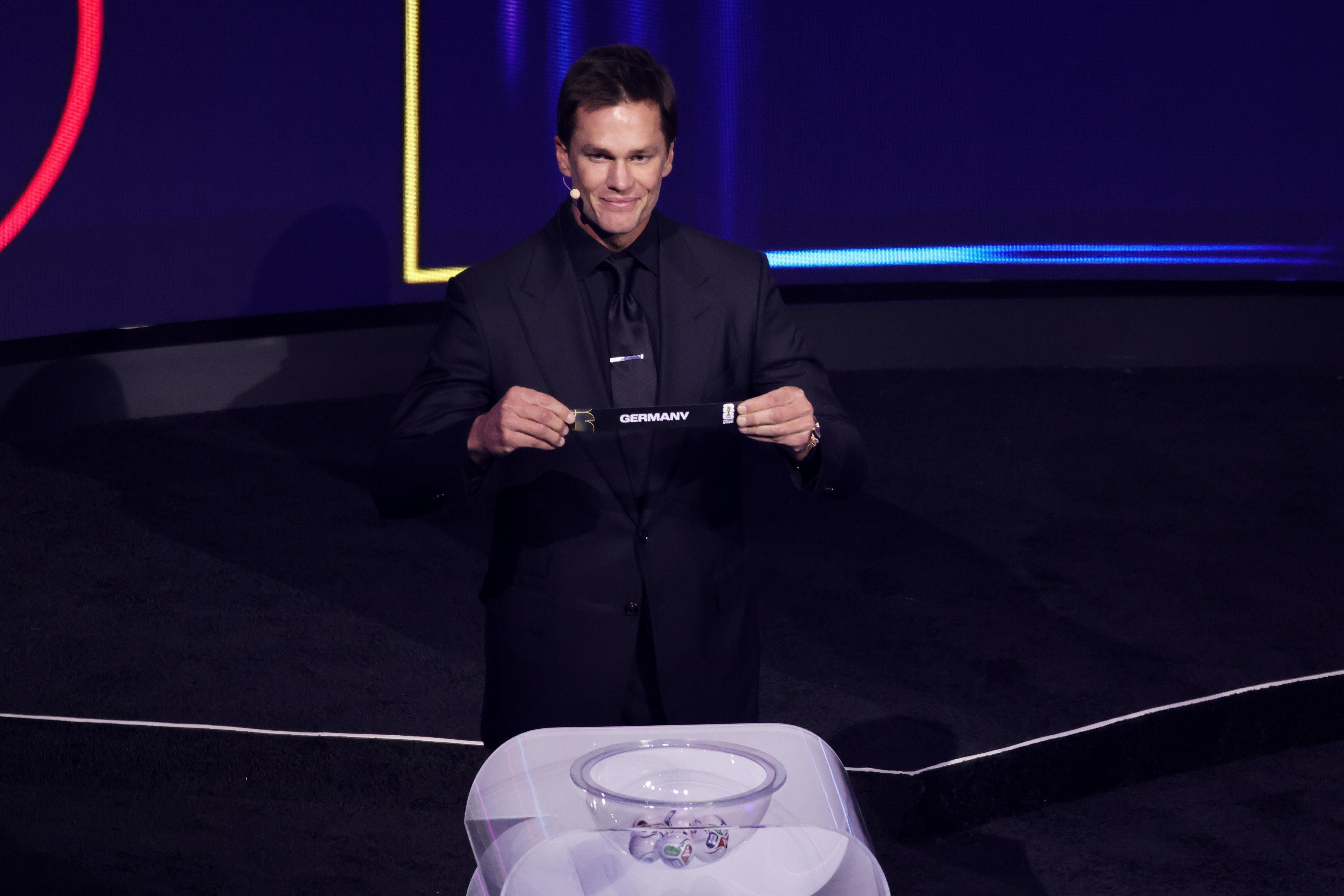 Football-Superstar Tom Brady zieht Deutschland als Kopf der Gruppe E