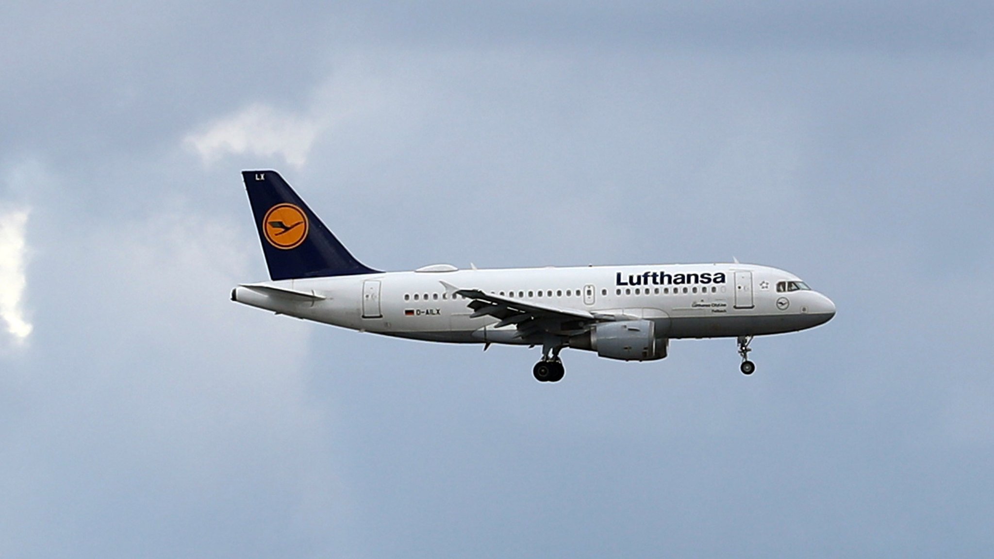 Ein Flugzeug der Lufthansa