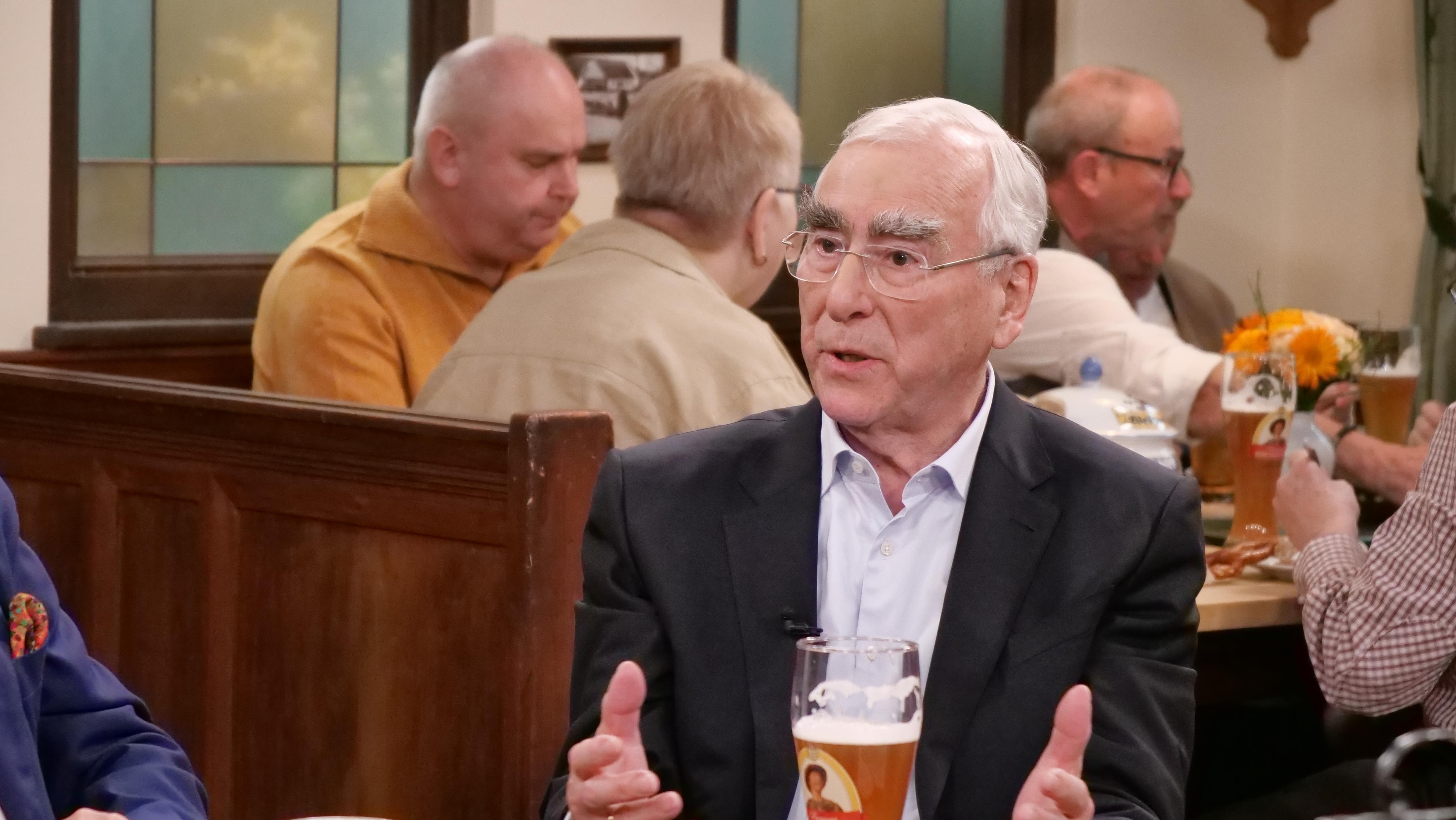 Theo Waigel (CSU) am BR Sonntags-Stammtisch