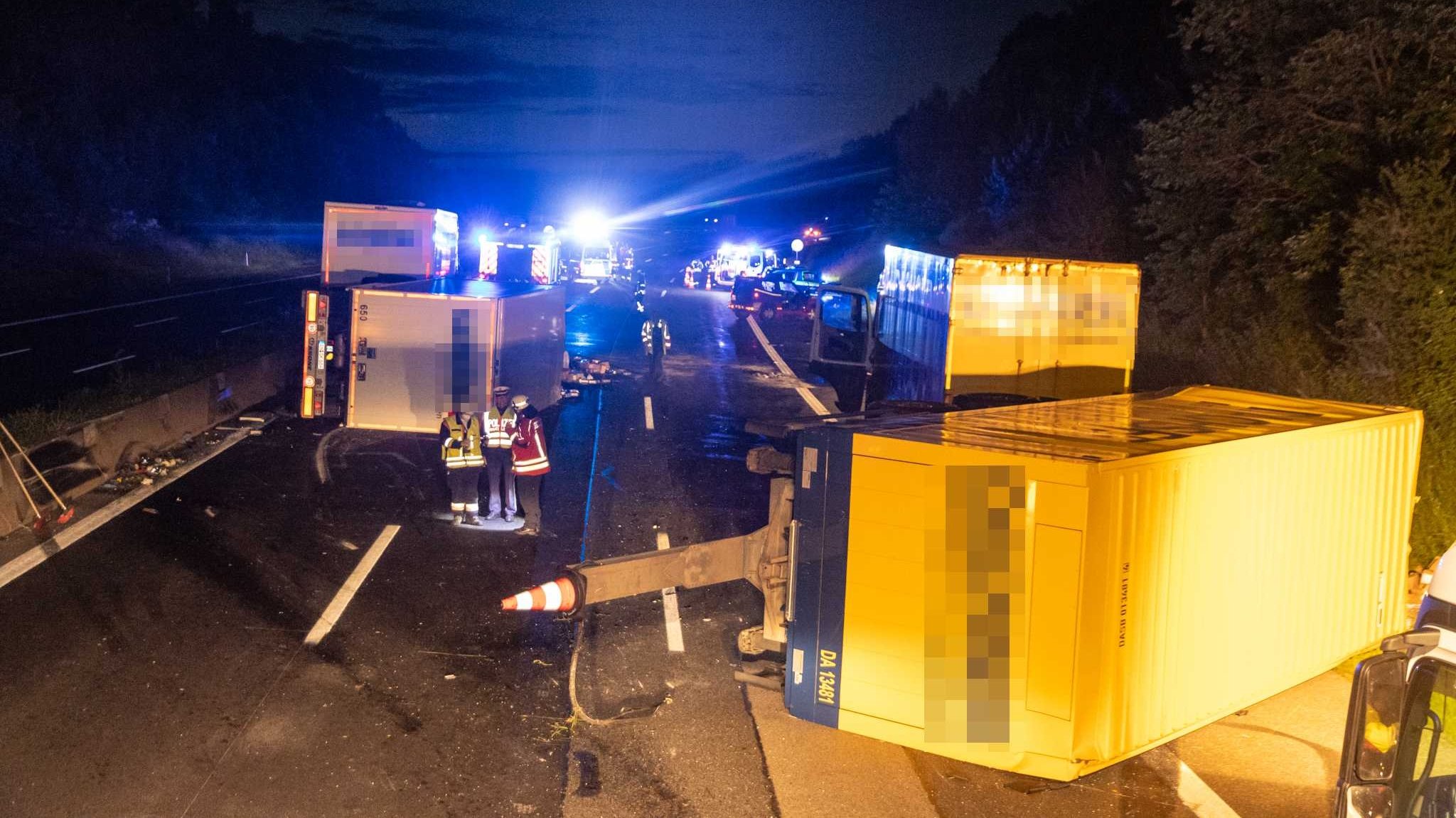 Verlorener Lkw-Anhänger sorgt für schweren Unfall auf der A9