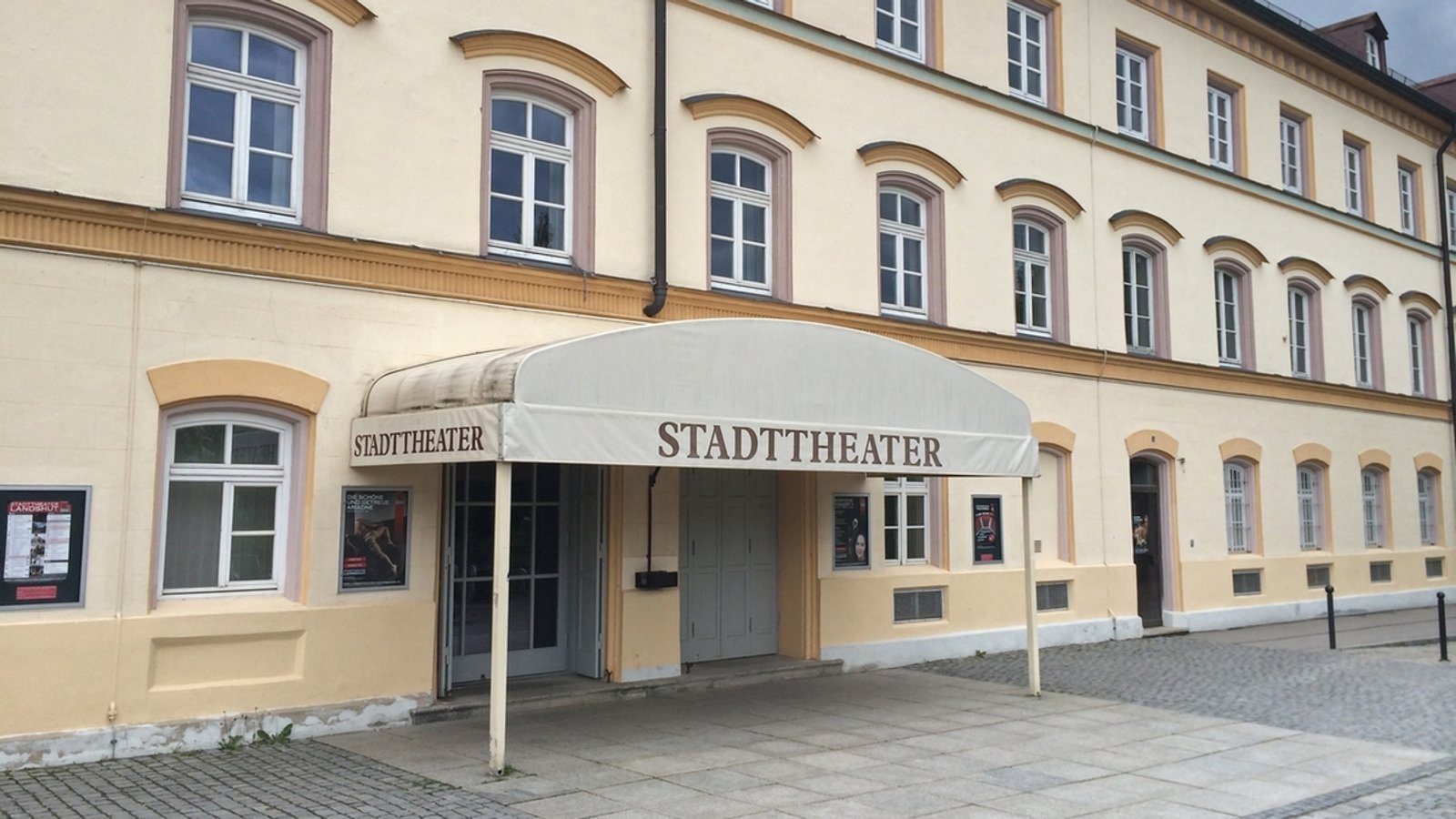 Theater Landshut: Neubau statt Sanierung?