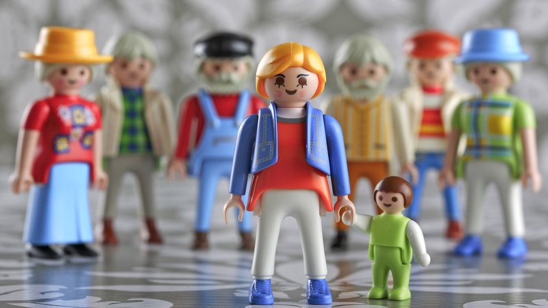 Playmobil-Figuren | Bild: picture-alliance/ dpa | Uwe Anspach Playmobil-Figuren