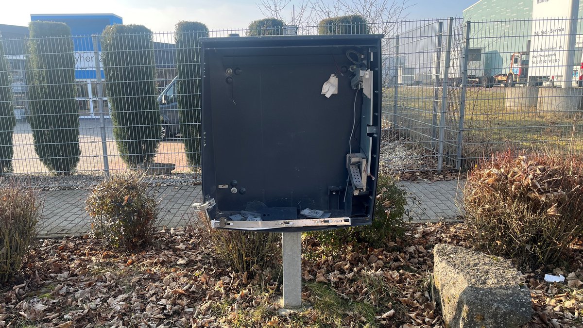 Sprengung von Zigaretten-Automaten: Zwölf Fälle in zwei Wochen