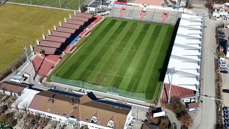 Sportpark Unterhaching | Bild: picture-alliance/dpa Sportpark Unterhaching