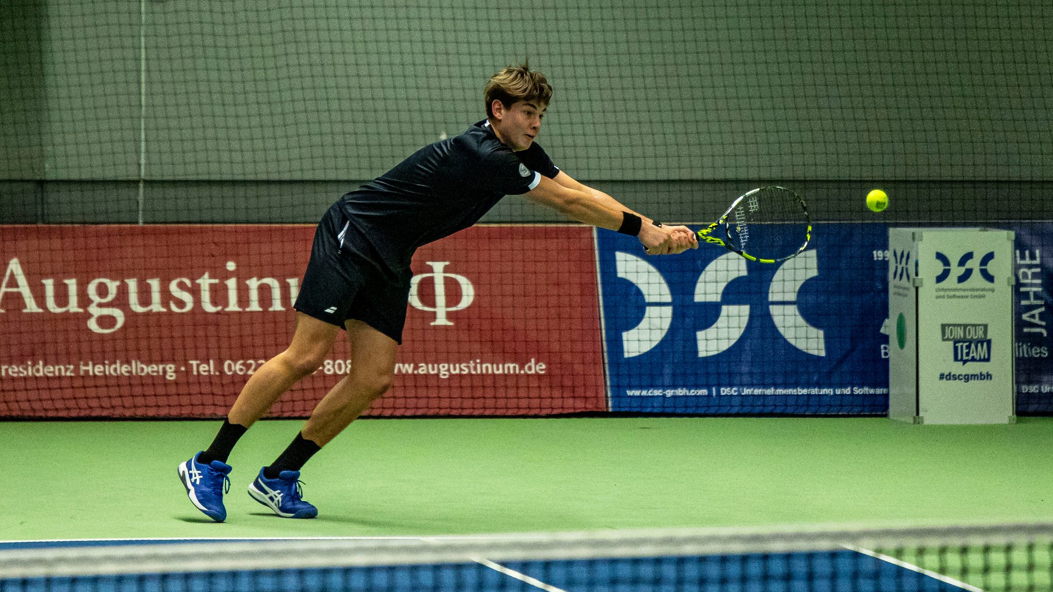 Bayerisches Nachwuchstalent Vincent Reisach spielt beim MLP Cup 2026 | Bild: picture alliance / Lukas Adler | Lukas Adler Bayerisches Nachwuchstalent Vincent Reisach spielt beim MLP Cup 2026