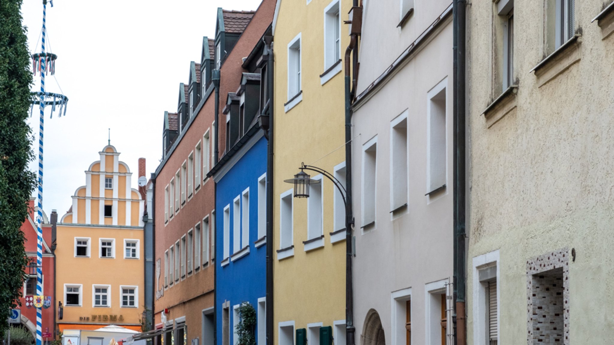 Gasse in der Innenstadt von Weiden.