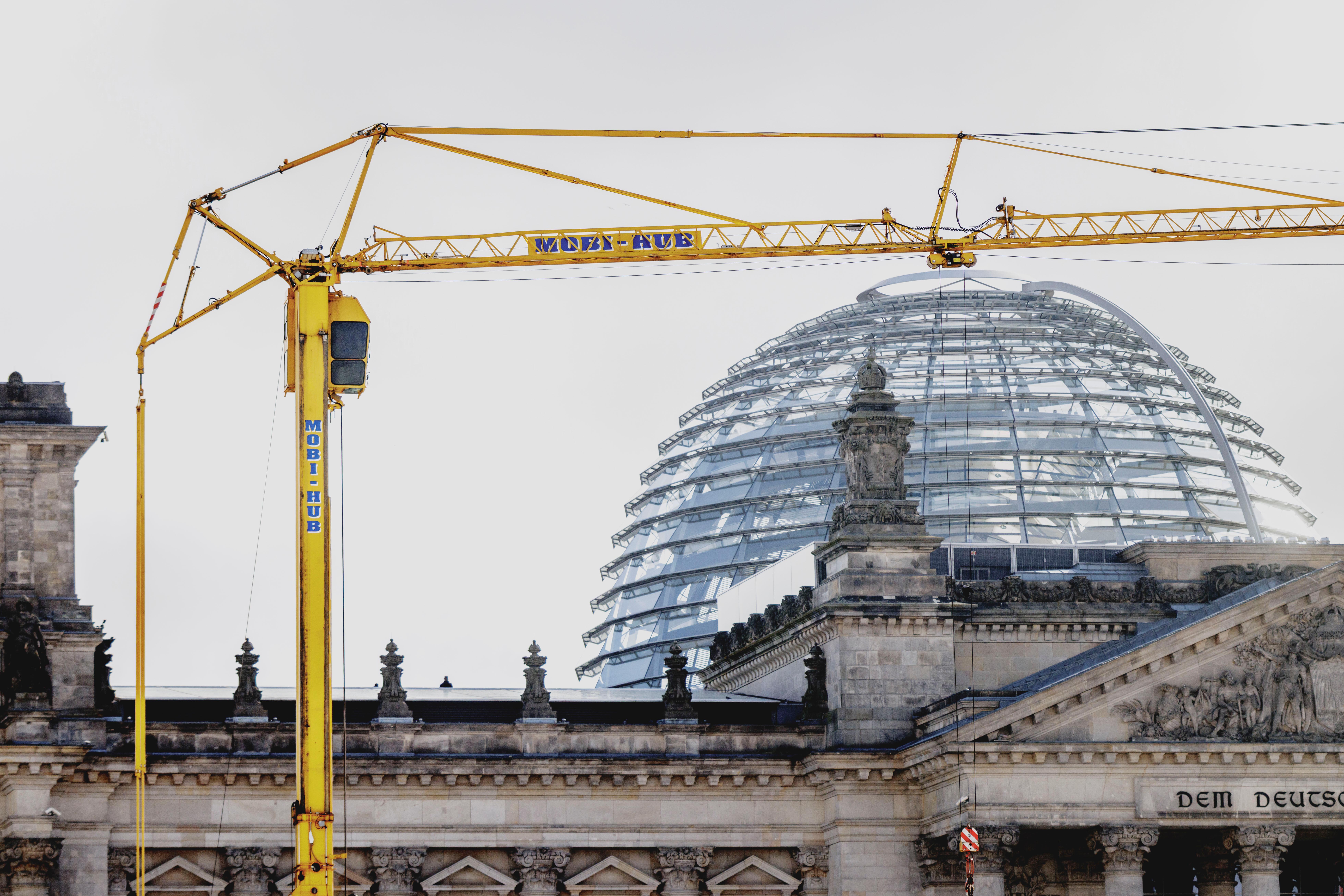 CSU fordert Reformen: Steuern, Rente und Pflege im Fokus