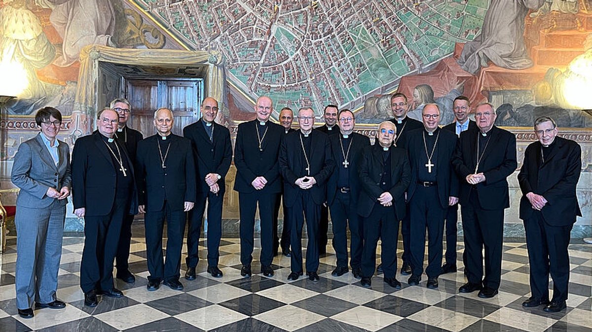 Deutsche Bischöfe künftig enger im Austausch mit Rom
