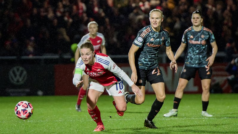 Bayern unterliegt Arsenal | Bild: IMAGO / Sports Press Photo Bayern unterliegt Arsenal