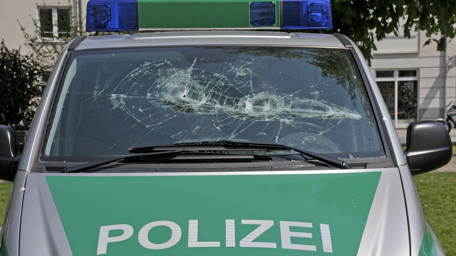 Gewalt Gegen Polizei Und Retter In Bayern Nimmt Weiter Zu Br24