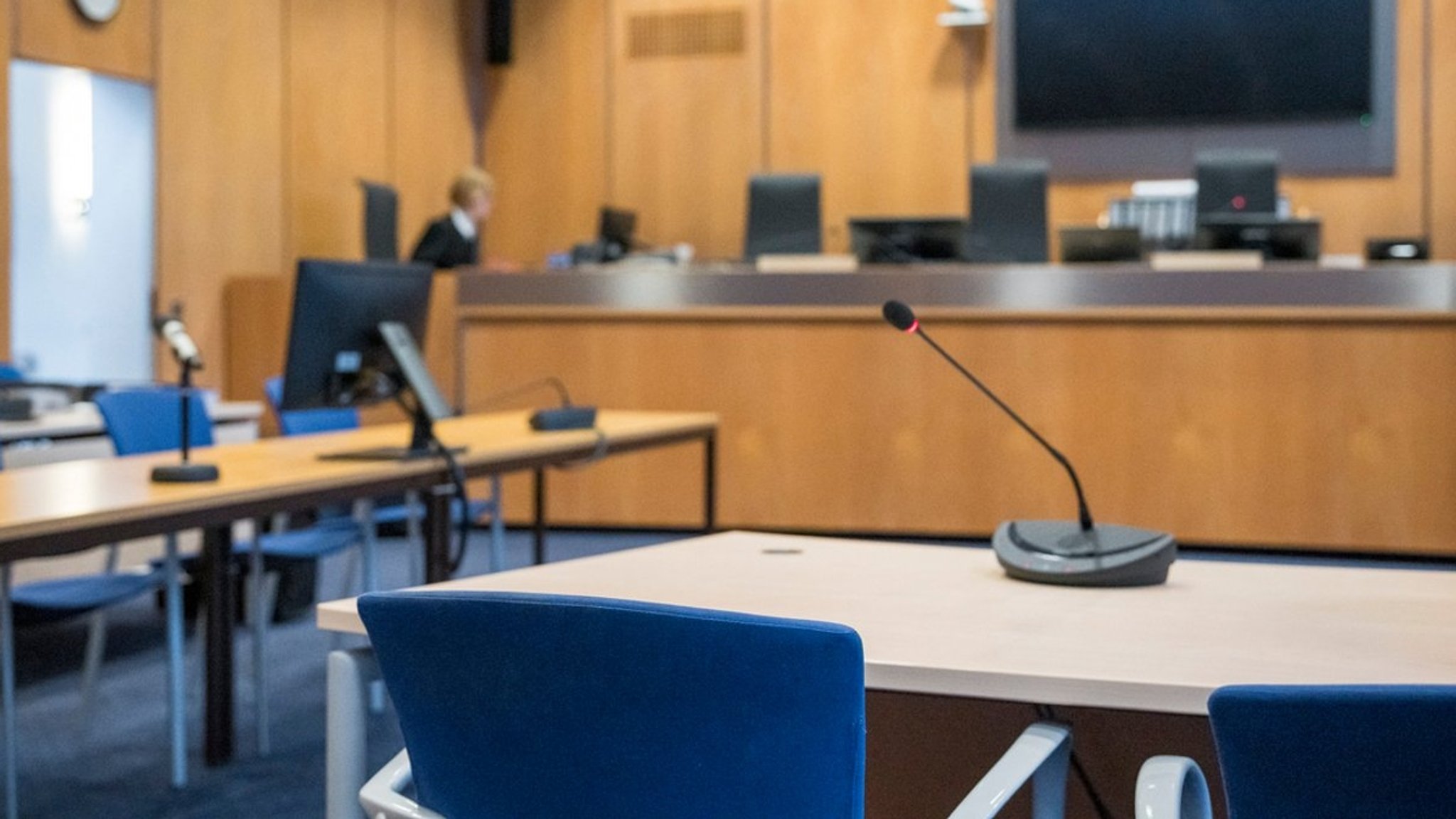 Mord an Blumenverkäuferin: Anklage fordert Höchststrafe 