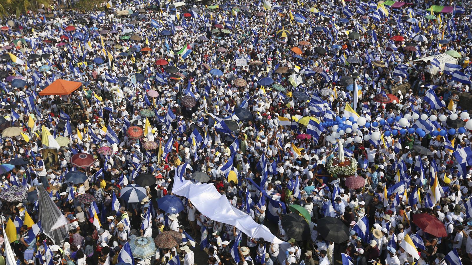 Demonstrationen in Nicaragua nach Tod von 43 Menschen BR24