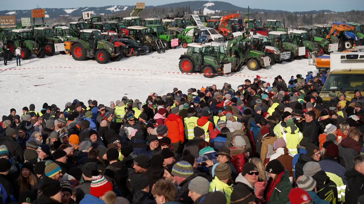 Tausende bei Kundgebung im Oberallgäu: Kritik an Bundesregierung