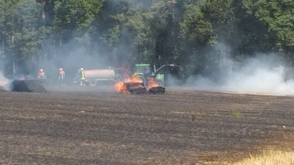 Brennendes Feld in der Nähe des Heilbronner Ortsteils Müncherlbach | Bild:News5 Brennendes Feld in der Nähe des Heilbronner Ortsteils Müncherlbach | Bild:News5