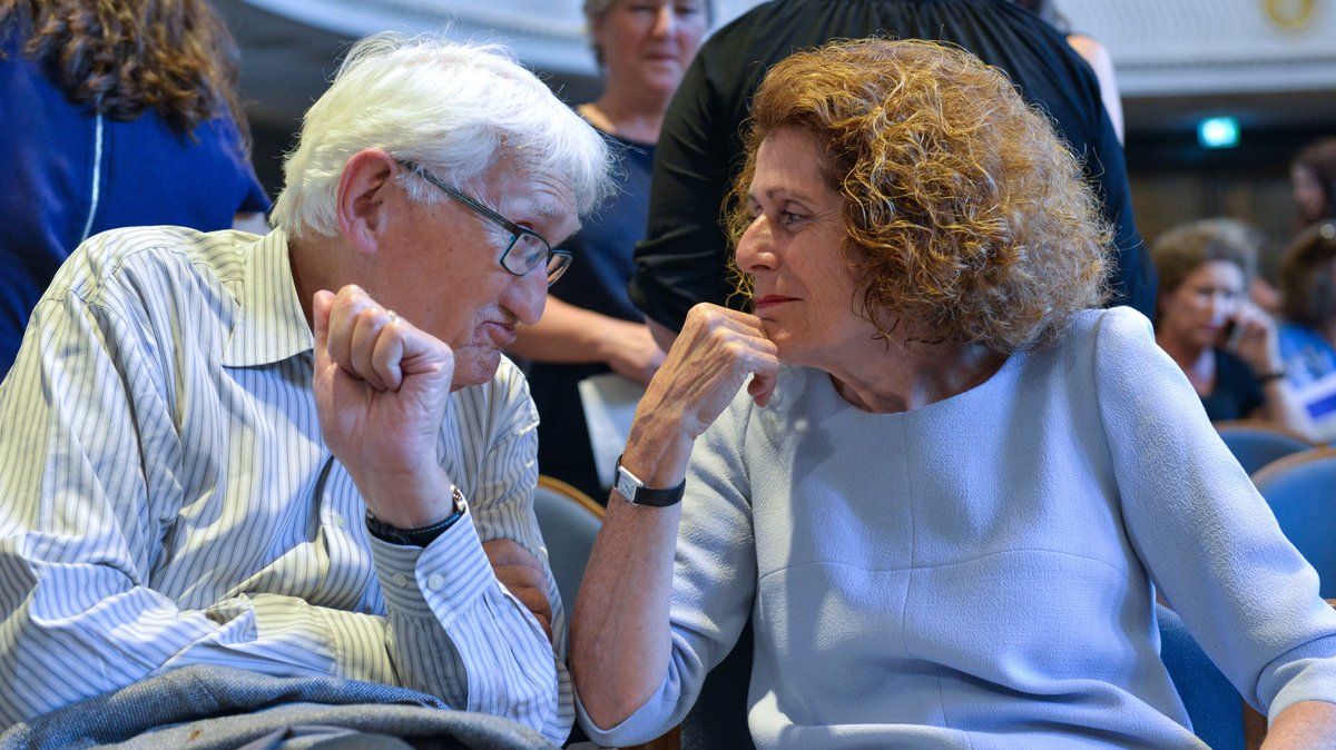(Archivbild) Rachel Salamander und Jürgen Habermas, 2017