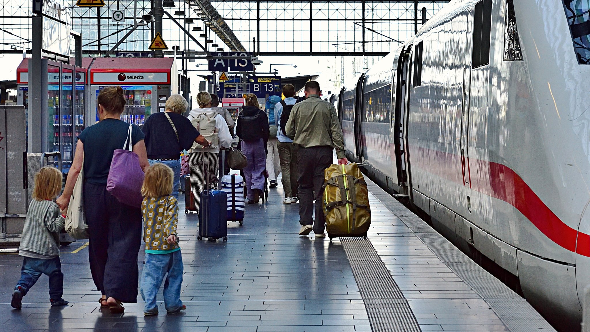 Bericht: Deutsche Bahn bietet Familienticket dauerhaft an