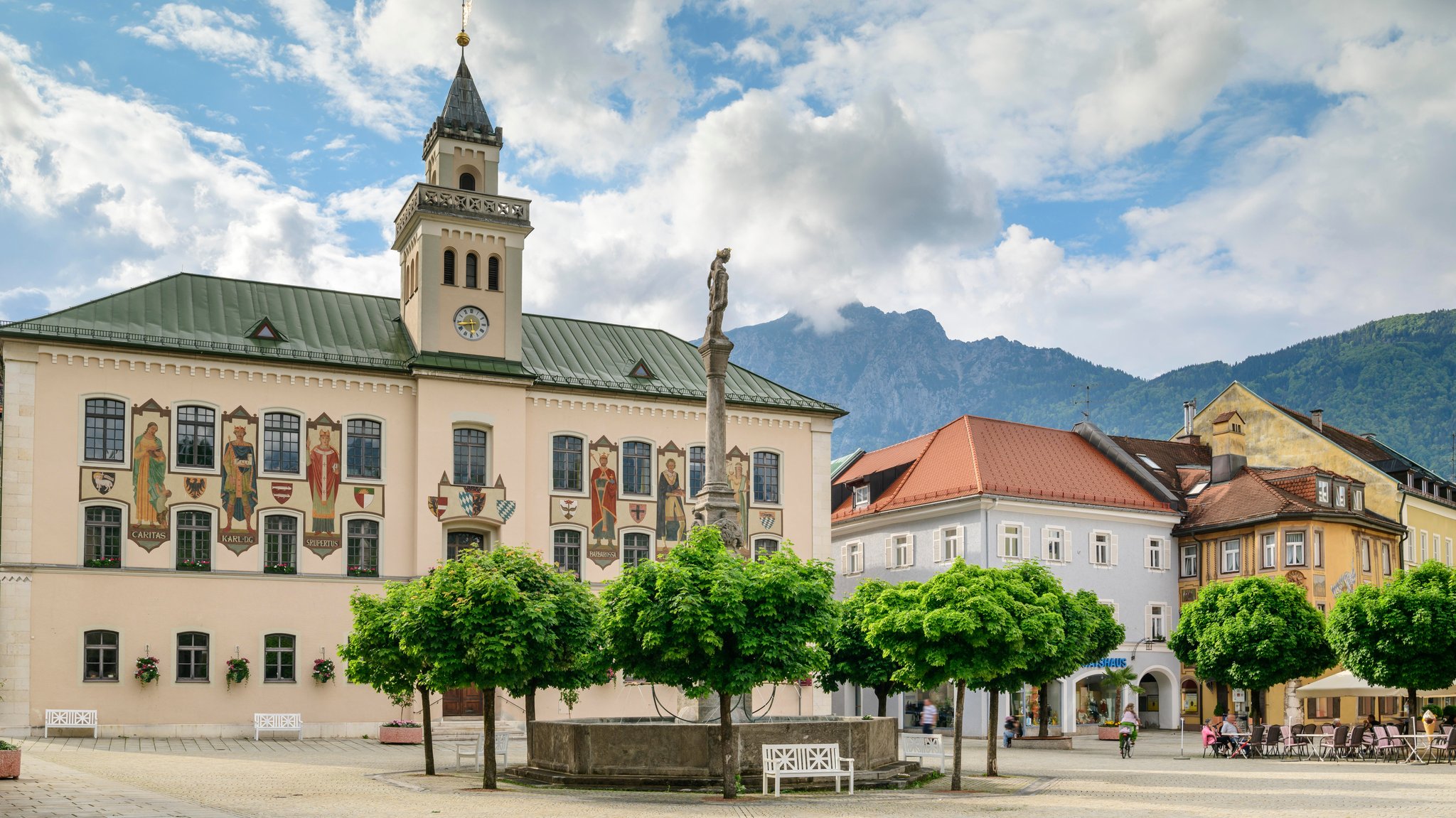 Blick auf das Rathaus von Bad Reichenhall (Archivbild)