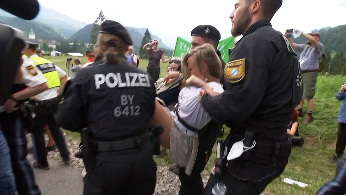G7-Protest nahe Schloss Elmau: Mehrere Festnahmen