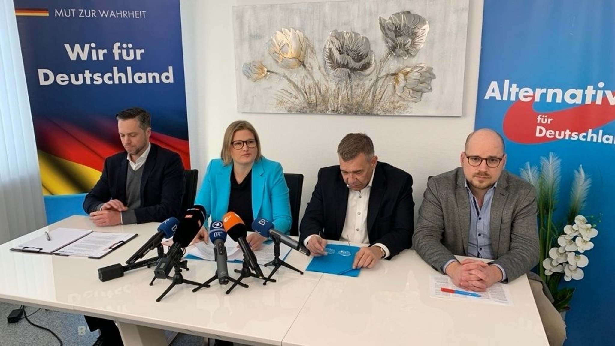 Christoph Mayer, Katrin Ebner-Steiner und Richard Graupner (v.l.) bei der Pressekonferenz nach der Fraktionsklausur.