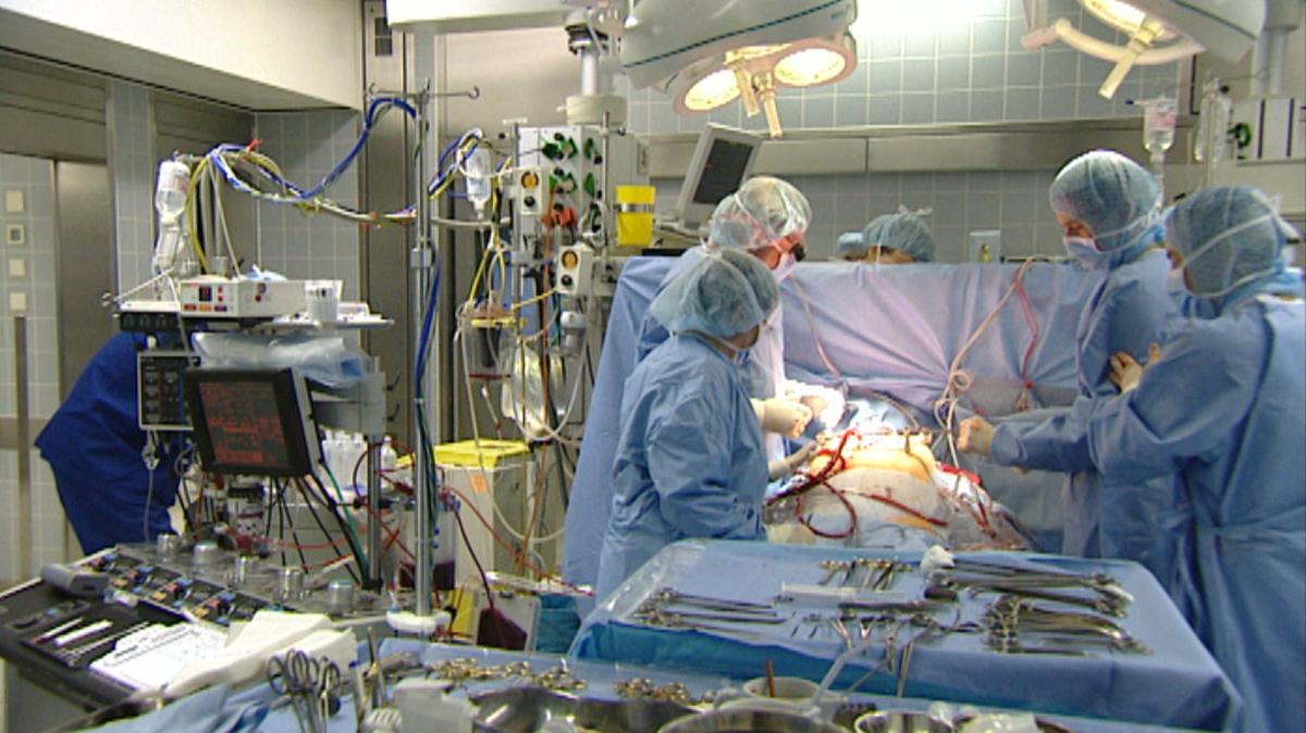 50 Jahre Herztransplantation In Deutschland Br24