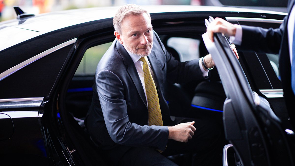 Ex-Finanzminister Lindner wird Chef von Autohandelskette