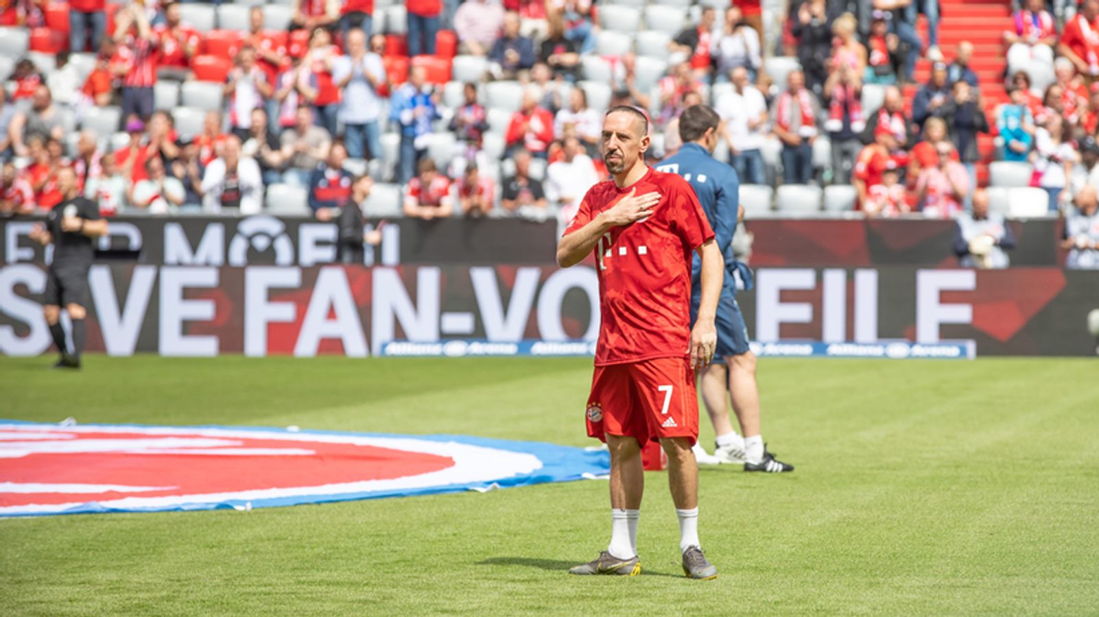 Franck Ribery chiude ufficialmente la sua carriera