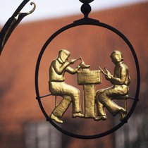Die Zünfte - Von der Ächtung zur Achtung der Arbeit | Bild: picture-alliance/dpa
