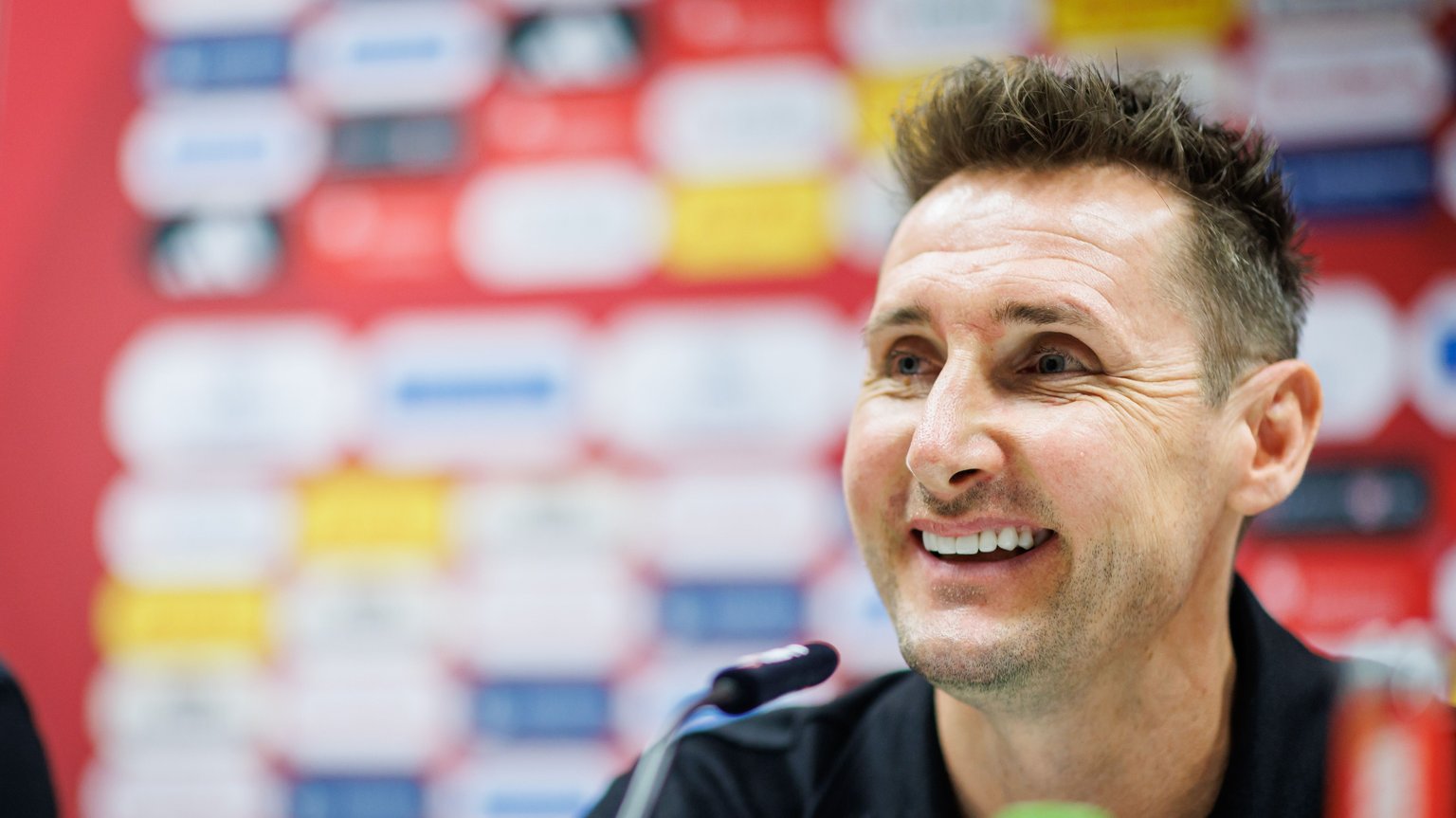 Miroslav Klose ist neuer Trainer beim 1. FC Nürnberg | BR24