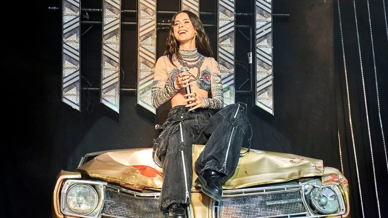 Lena Meyer-Landrut bei einem Konzert | Bild: picture alliance / Geisler-Fotopress | Ulrich Stamm/Geisler-Fotopress Lena Meyer-Landrut bei einem Konzert