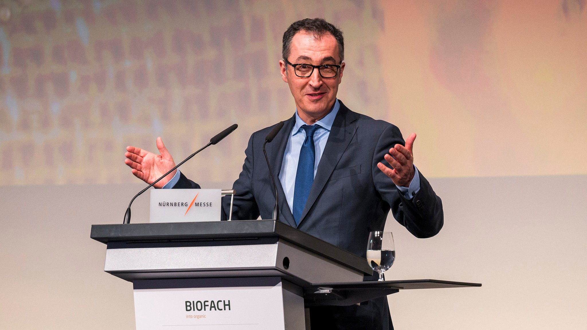 Cem Özdemir (Bündnis 90/Die Grünen), Bundesminister für Ernährung und Landwirtschaft, hält eine Rede bei der Eröffnung der weltgrößten Naturkostmesse Biofach.