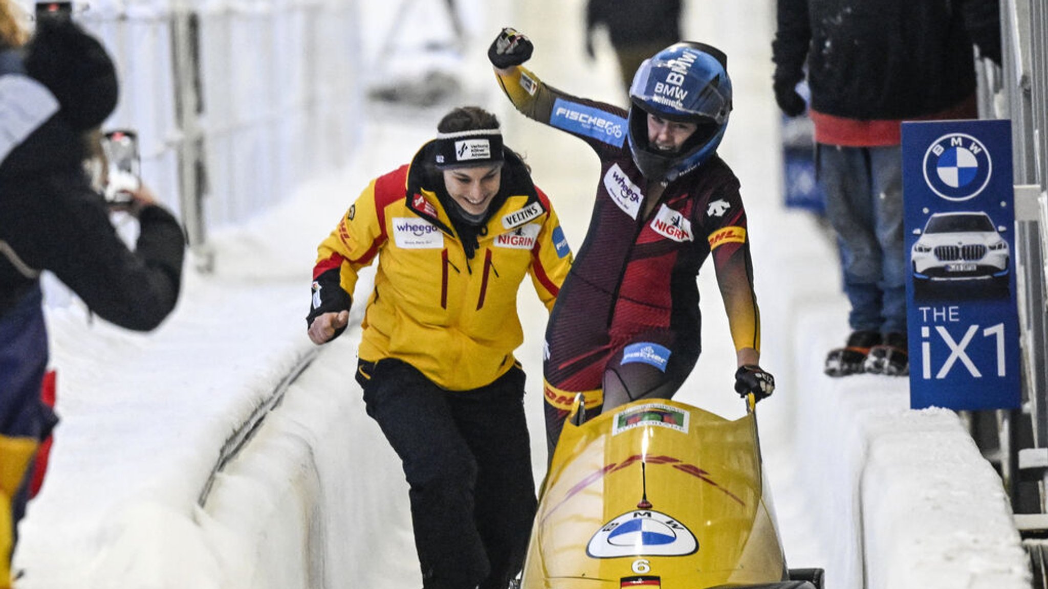 Laura Nolte jubelt nach dem zweiten Lauf in Lake Placid