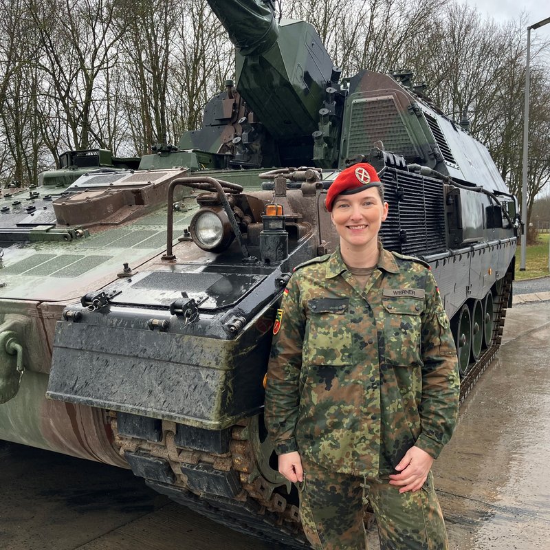 Stell dir vor, es ist Krieg und keiner geht hin: Die Bundeswehr sucht Personal - BR24 Reportage | BR Podcast