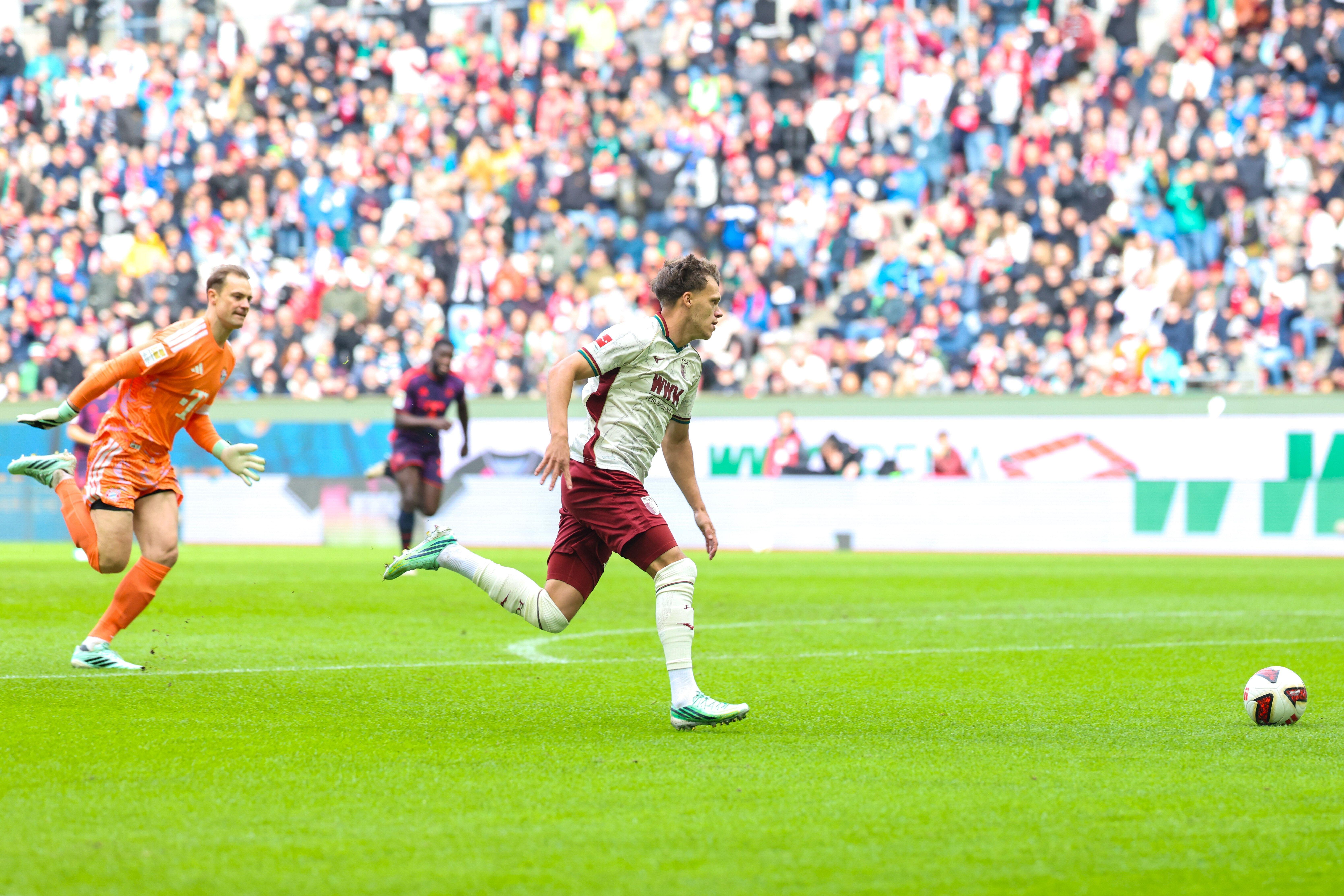 FCB-Torwart Manuel Neuer patzte beim 0:1 | Bild:picture-alliance/dpa