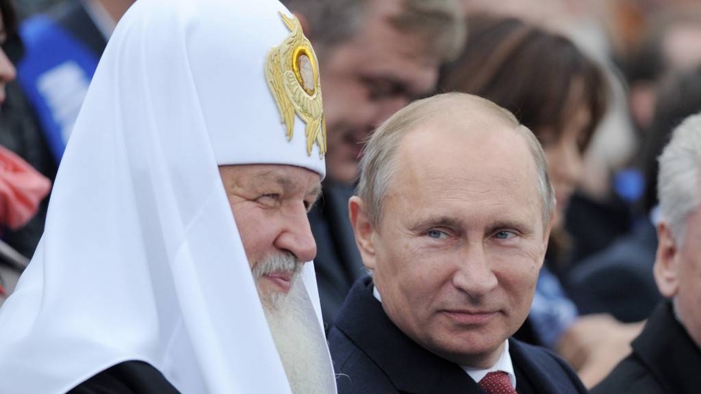 Der russisch-orthodoxe Patriarch von Moskau, Kyrill I. und der russische Präsident Wladimir Putin. 
