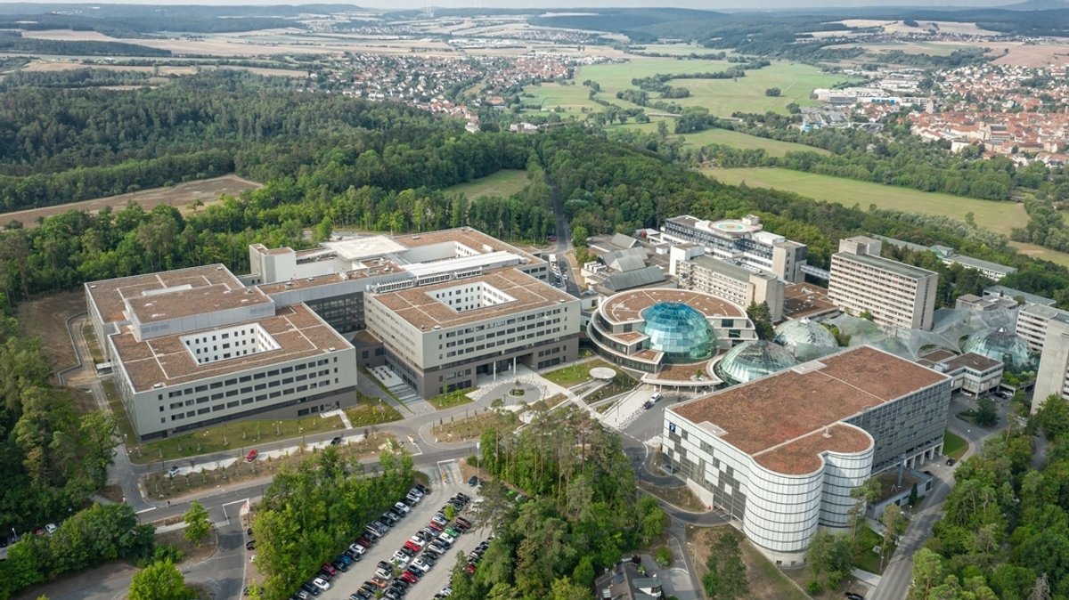Die Gebäude des Rhön-Klinikums Bad Neustadt von oben