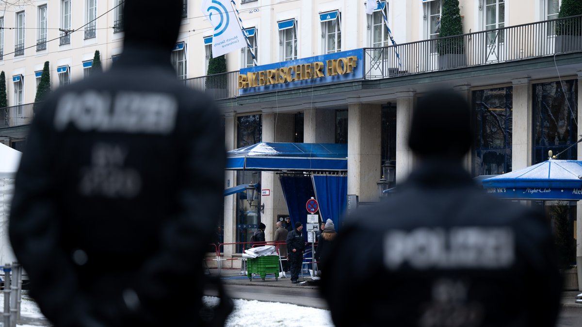 Münchner Sicherheitskonferenz: Absperrungen in Innenstadt