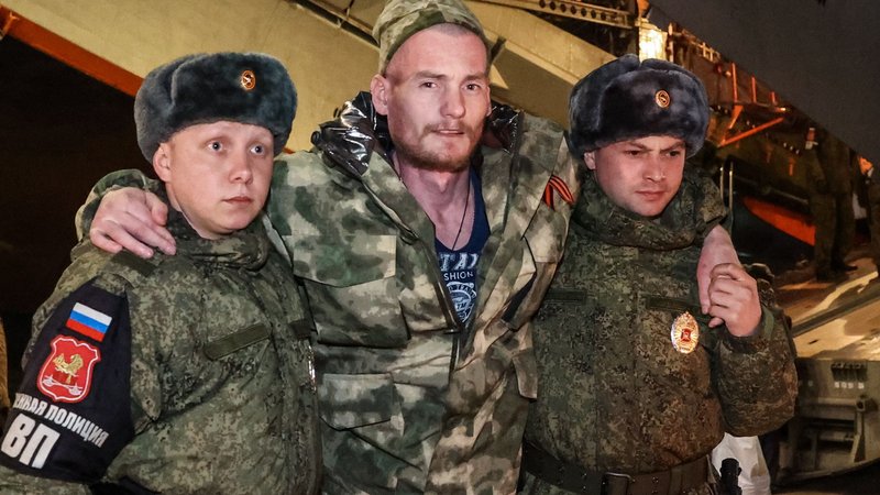 Nach einem Gefangenenaustausch mit der Ukraine