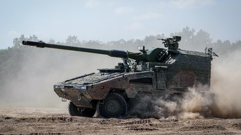 (Symbolbild) Haubitze RCH 155 von KNDS Deutschland | Bild: picture alliance/dpa | Kay Nietfeld (Symbolbild) Haubitze RCH 155 von KNDS Deutschland
