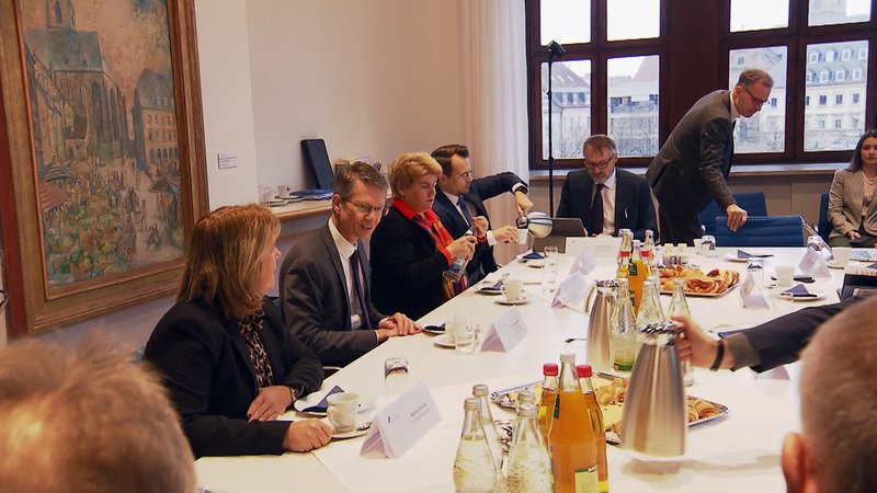 Söder verspricht Hilfen für Industriestandort Schweinfurt | Bild: Bayerischer Rundfunk 2024 Söder verspricht Hilfen für Industriestandort Schweinfurt