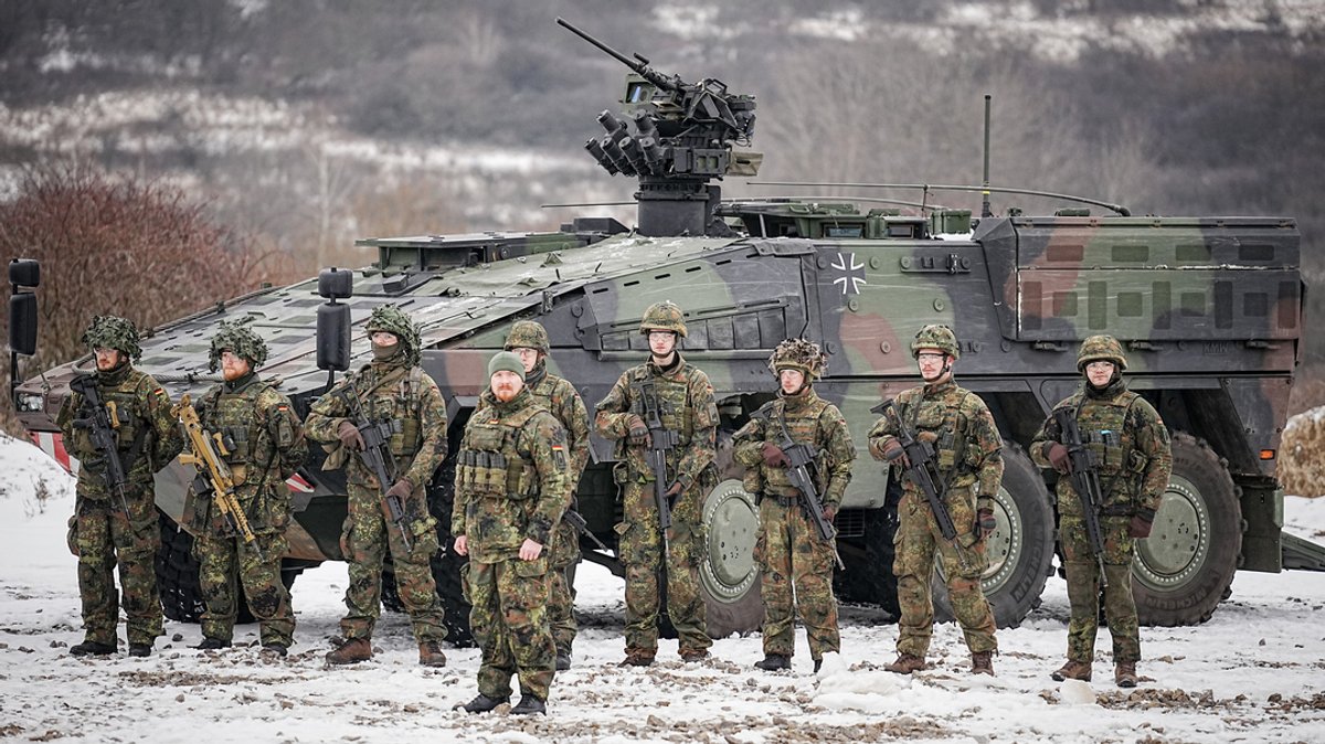 Wehrbeauftragte: "Die Bundeswehr hat fast von allem zu wenig"