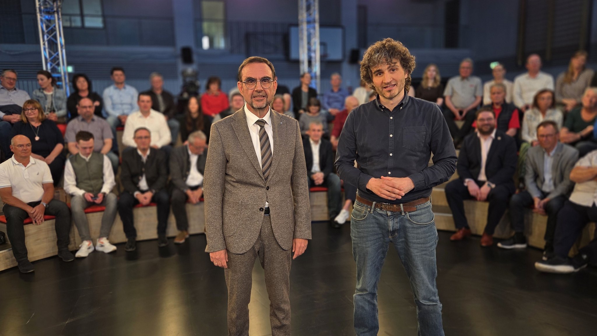 Klaus Holetschek und Ates Gürpinar stellten sich der Diskussion in Parkstetten